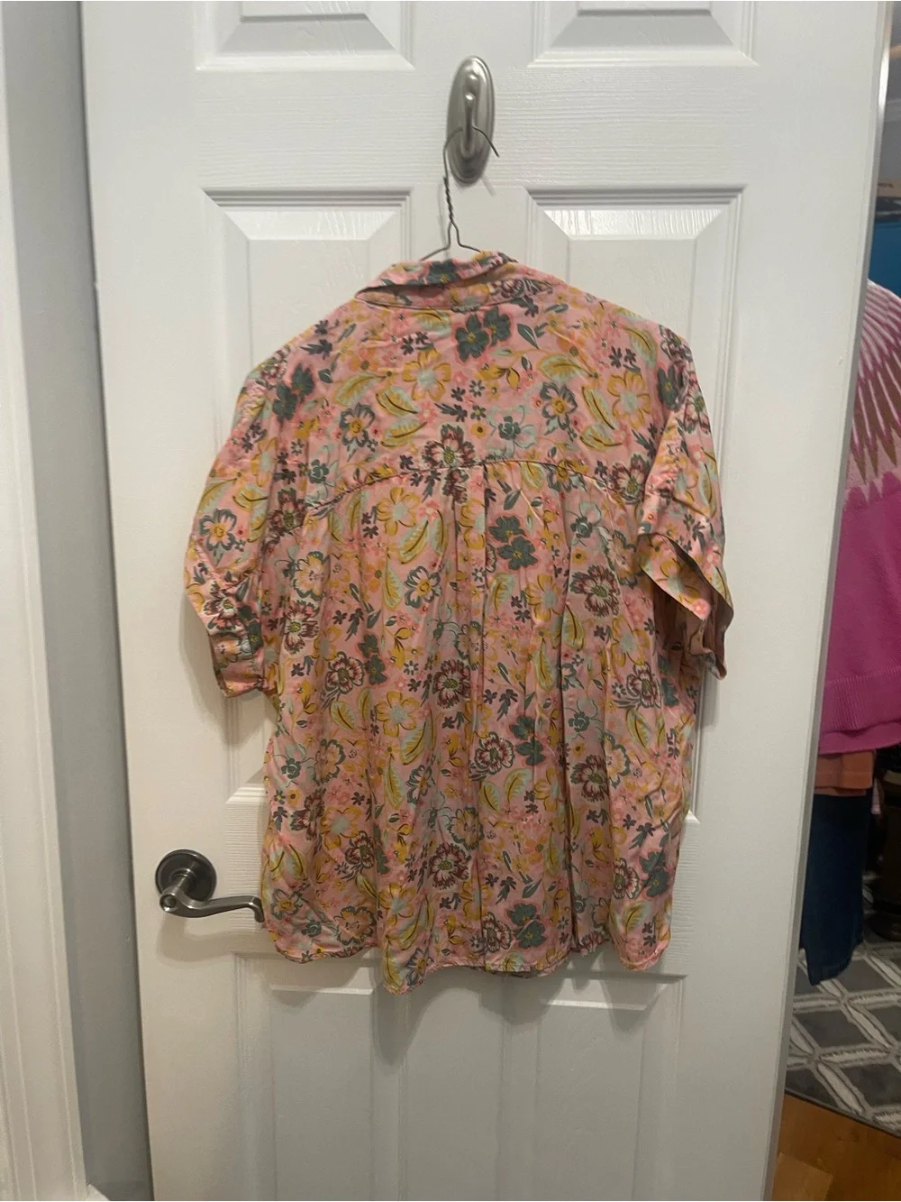 Lucky Brand Pink Floral Short Sleeve Button-Front Shirt - Picture 4 of 8